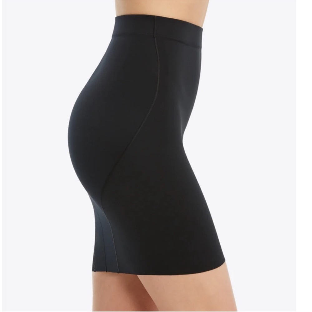 SPANX Smartgrip Half Slip Very Black XL